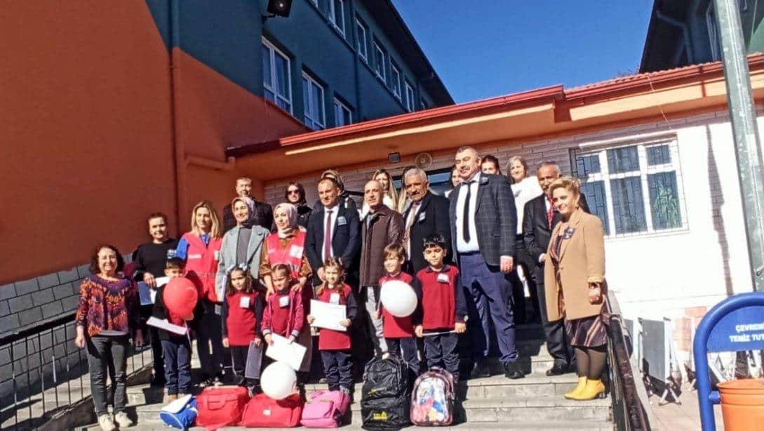 6 Şubat Depreminin Yıl Dönümünde Sevim Aras İlkokulu/Anaokulu Anma Etkinliği Düzenledi